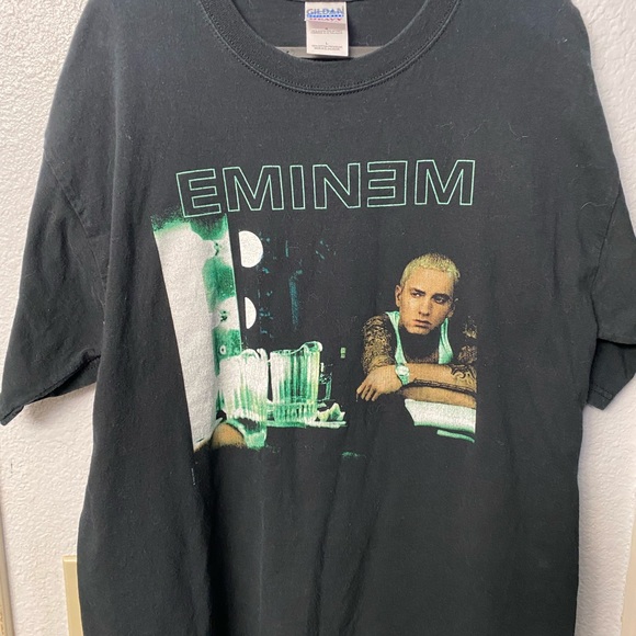Eminem encore 2004 black shirt
